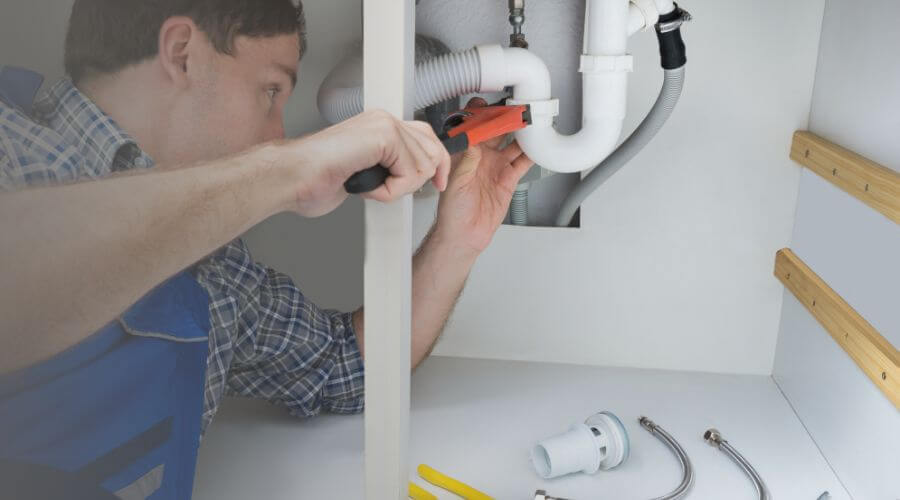 Local expert plumbing services in Poplar Branch, NC